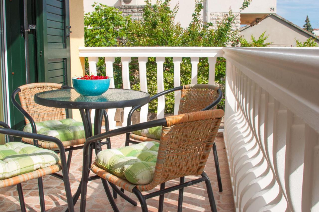 Apartments Martina Vodice Luaran gambar