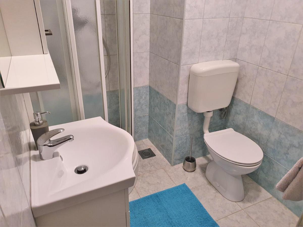 Apartments Martina Vodice Luaran gambar