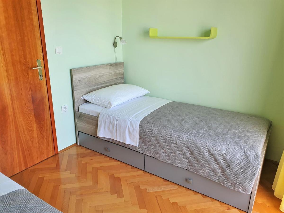 Apartments Martina Vodice Luaran gambar