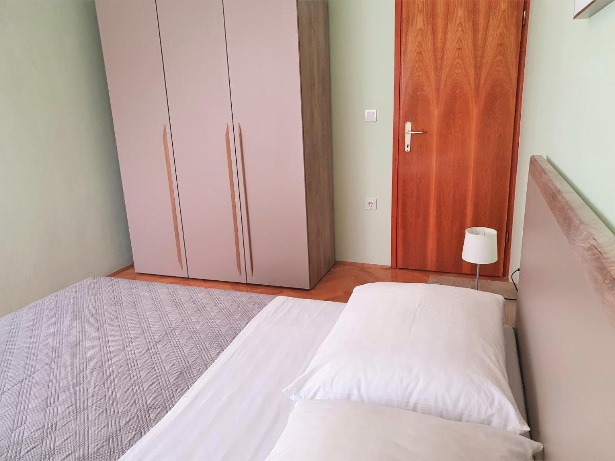Apartments Martina Vodice Luaran gambar